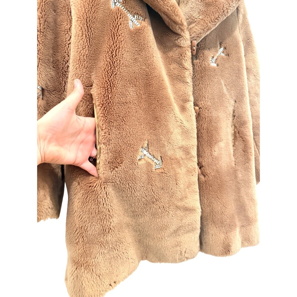 Carven Paris Faux Fur Embellished Arrow Coat Camel Brown Size 38 S/M Luxury - Picture 5 of 13